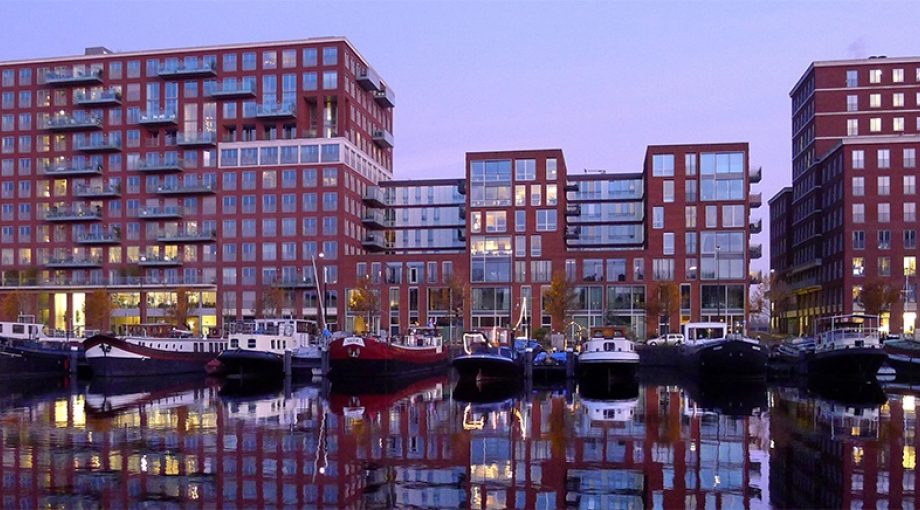 Woonboten hotelboten amsterdam westerdok