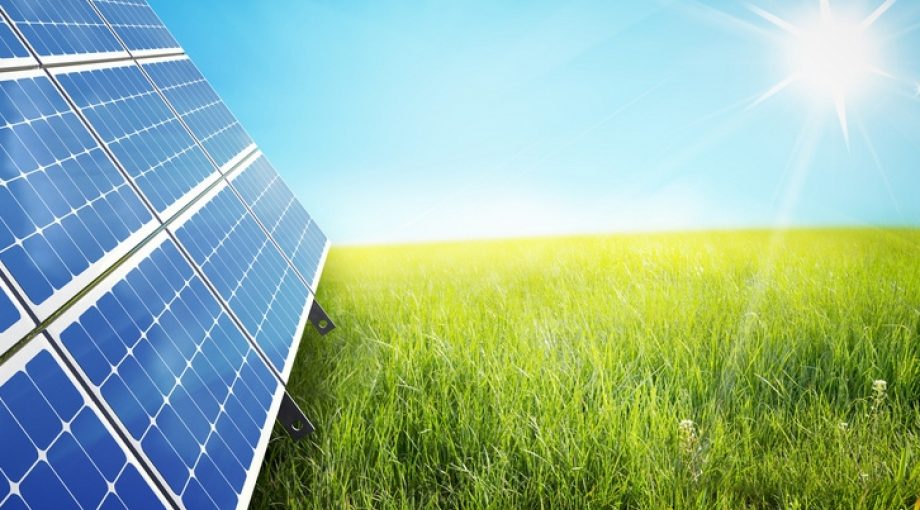 Zonnepanelen zon energie groot