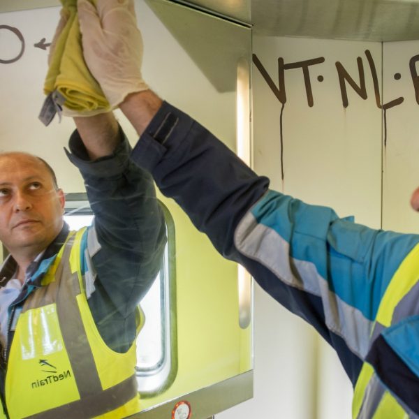 Schoonmaken branche laaggeletterdheid