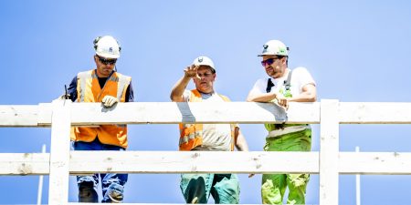 Daling aantal bouwvakkers WW blijft aanhouden