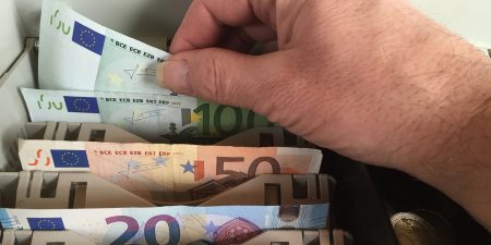 Euro 1306189 1920