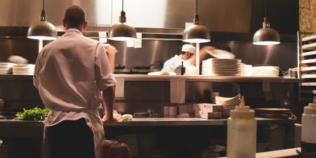 Keuken restaurant machine personeel