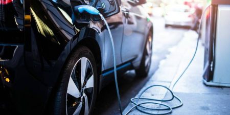 Let hier op elektrische auto occassion overstap aanschaf tesla