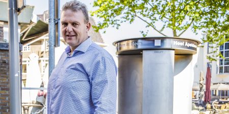 Marco schimmel vrouwenurinoir Apeldoorn