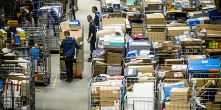 Pakket sorteercentrum chaos 1