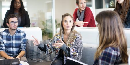 Wetgeving 2018 personeel minimumloon stukloon aow leeftijd premiekorting werknemer btw landbouwregeling