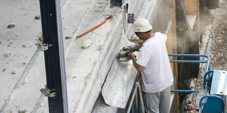 Zorg over groeiend tekort aan bouwpersoneel blijft groeien