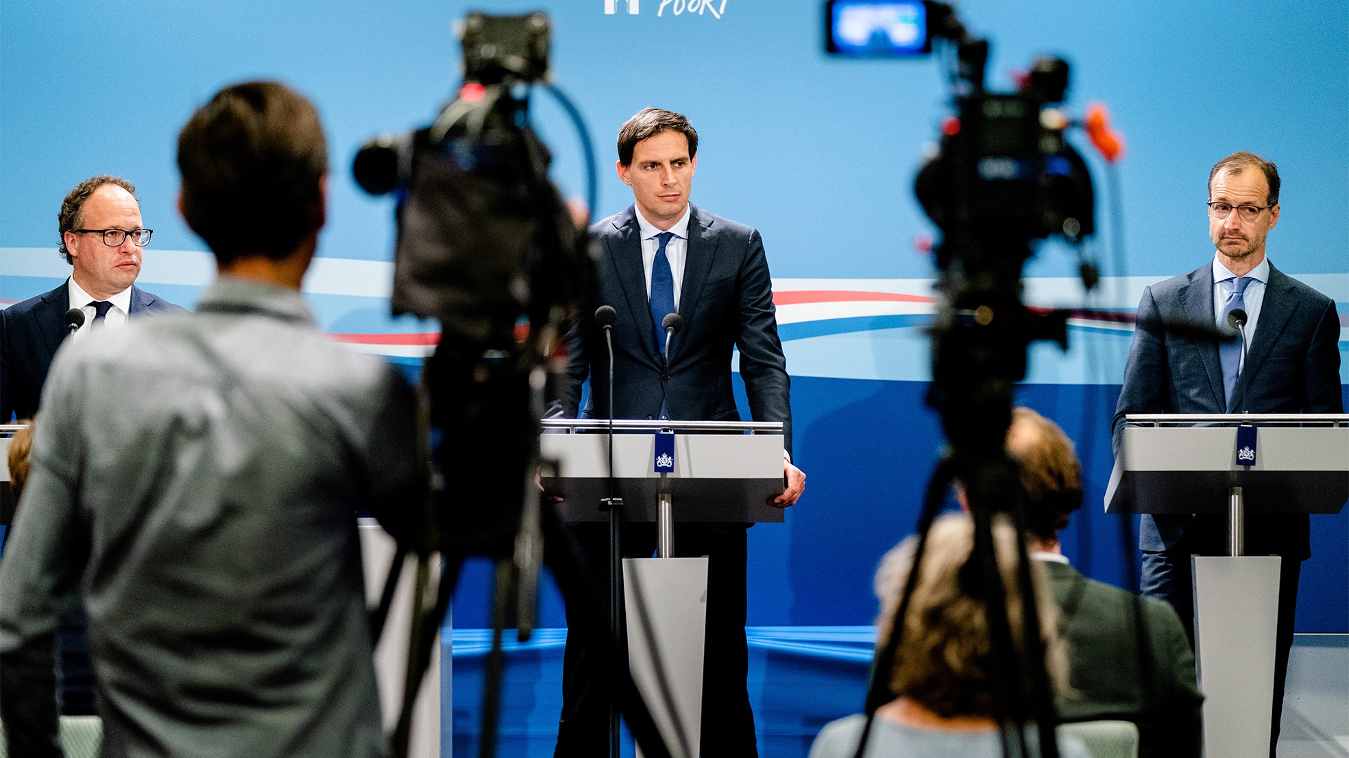 Kabinet steunpakket koolmees hoekstra wiebes