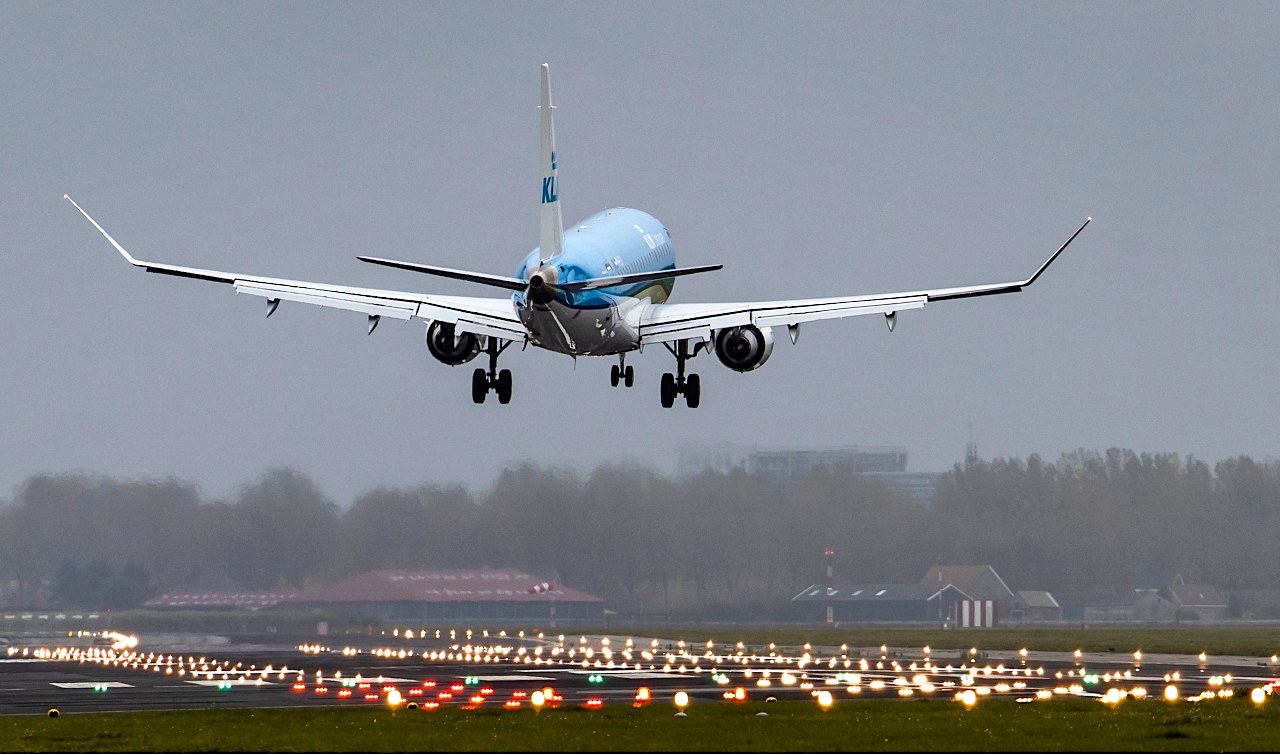 Luchtverkeer luchtvaart coronacrisis vliegverkeer reizen