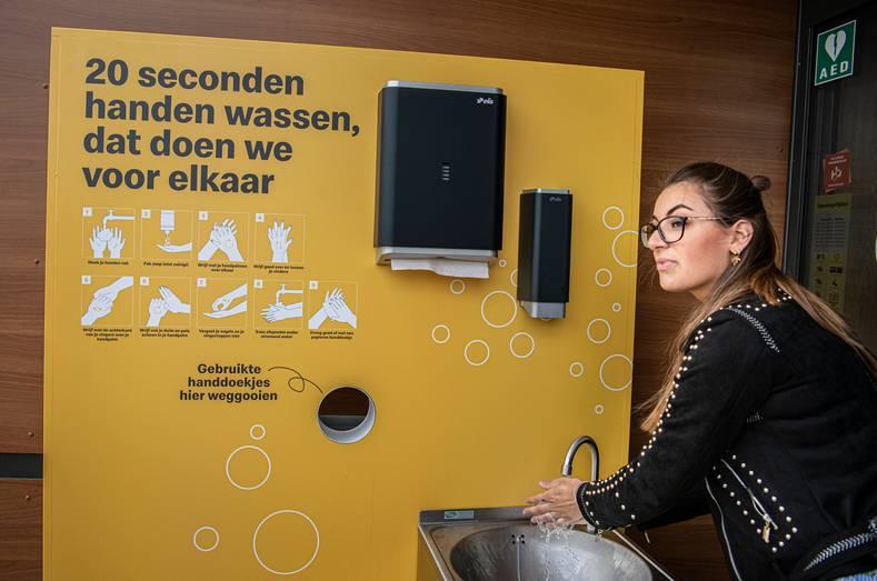 Mcdonalds coronaproof handenwassen
