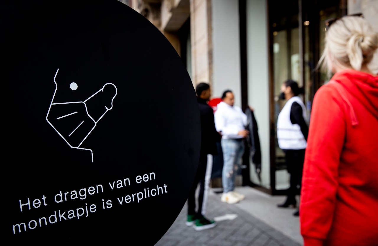 Mondkapje verplicht winkel