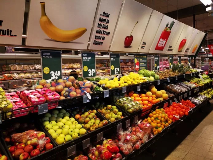 Supermarkt dirk van den broek fruit groenten