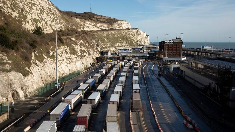 Vrachtwagens file douane brexit