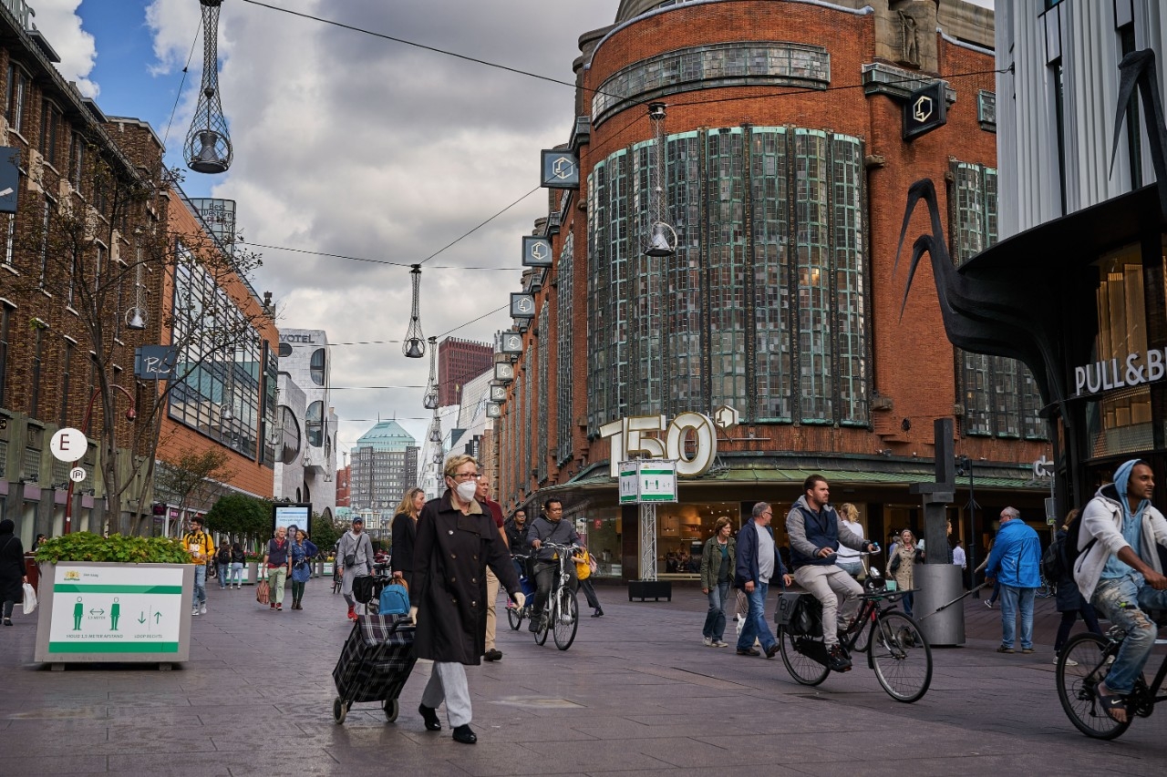 Winkelstraat denhaag mondkapjes corona