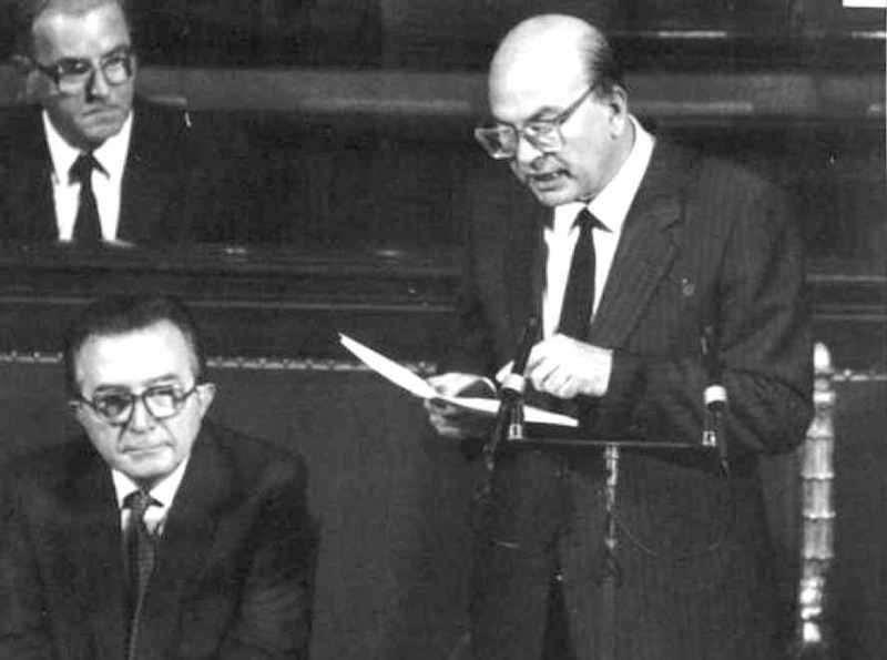 Bettino Craxi il 5 agosto 1987 presenta al Parlamento il suo II governo.