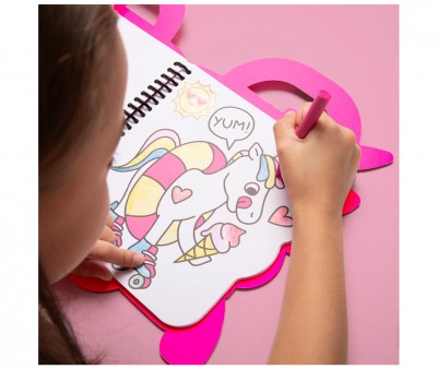 Libro OMY con Pinturas y Pegatinas Lily