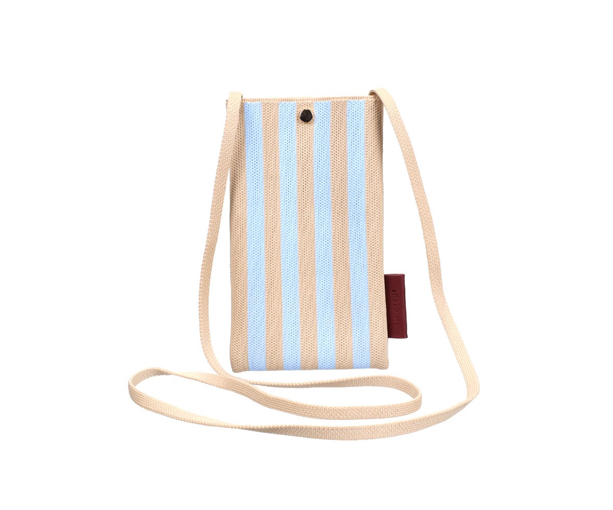 Bolsa de telefone tricotada Marzipan + Sky The Sticky Sis Club