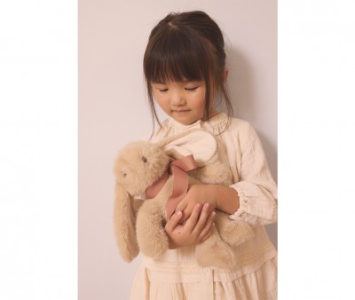 Monnka Plush Bunny