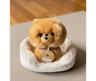 Cane in Peluche Les Minis Kana Loki con Collare e Cestino in Ecopelle