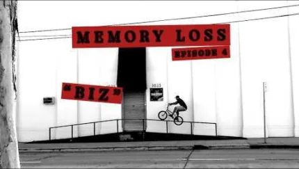 D EJ7 V4kqefohqdefault