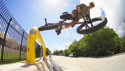 M N4 Dy E6 R5 D Ahqdefault