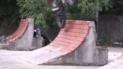 S Ic C Bf Iyj Gkhqdefault