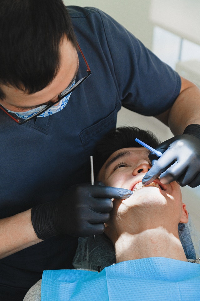 Consultation-soin-dents