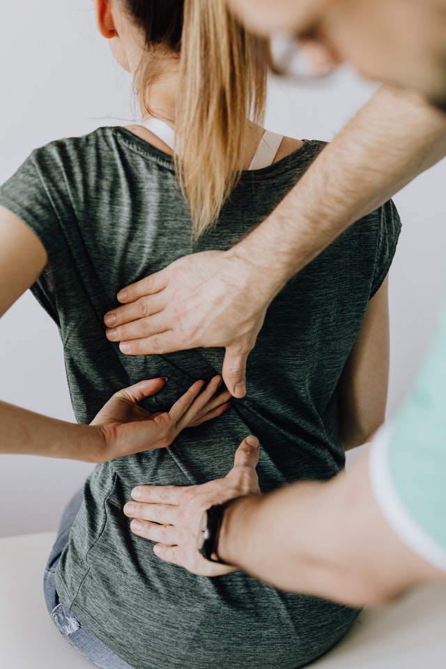 Manipulation-Chiropracteur-Lumbago