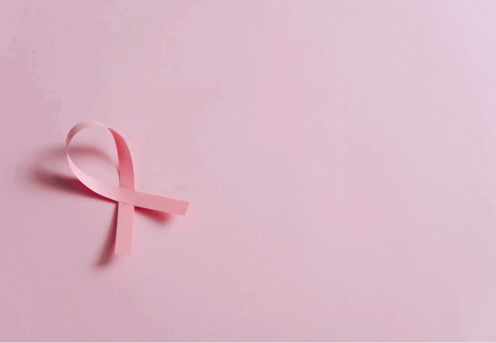 Le cancer du sein n'est pas une maladie unique mais regroupe différentes formes de tumeurs malignes qui se développent à partir des cellules du sein.