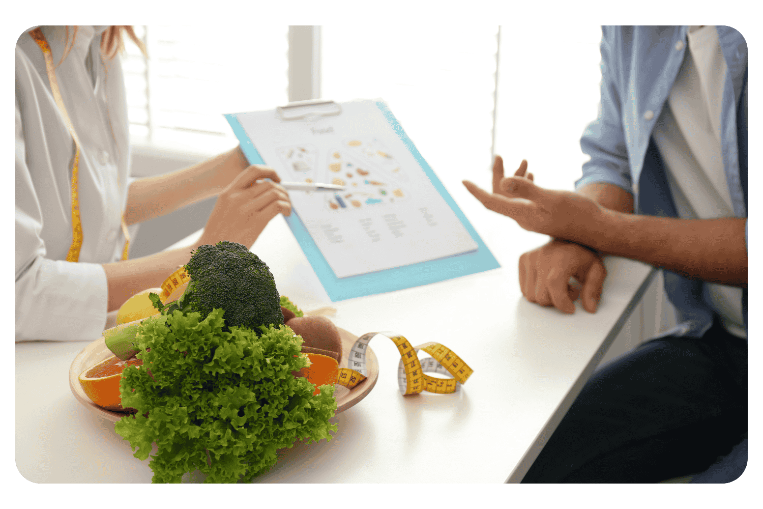 Diététicien vs Nutritionniste : Différences, Rôles et Choix du Bon Professionnel