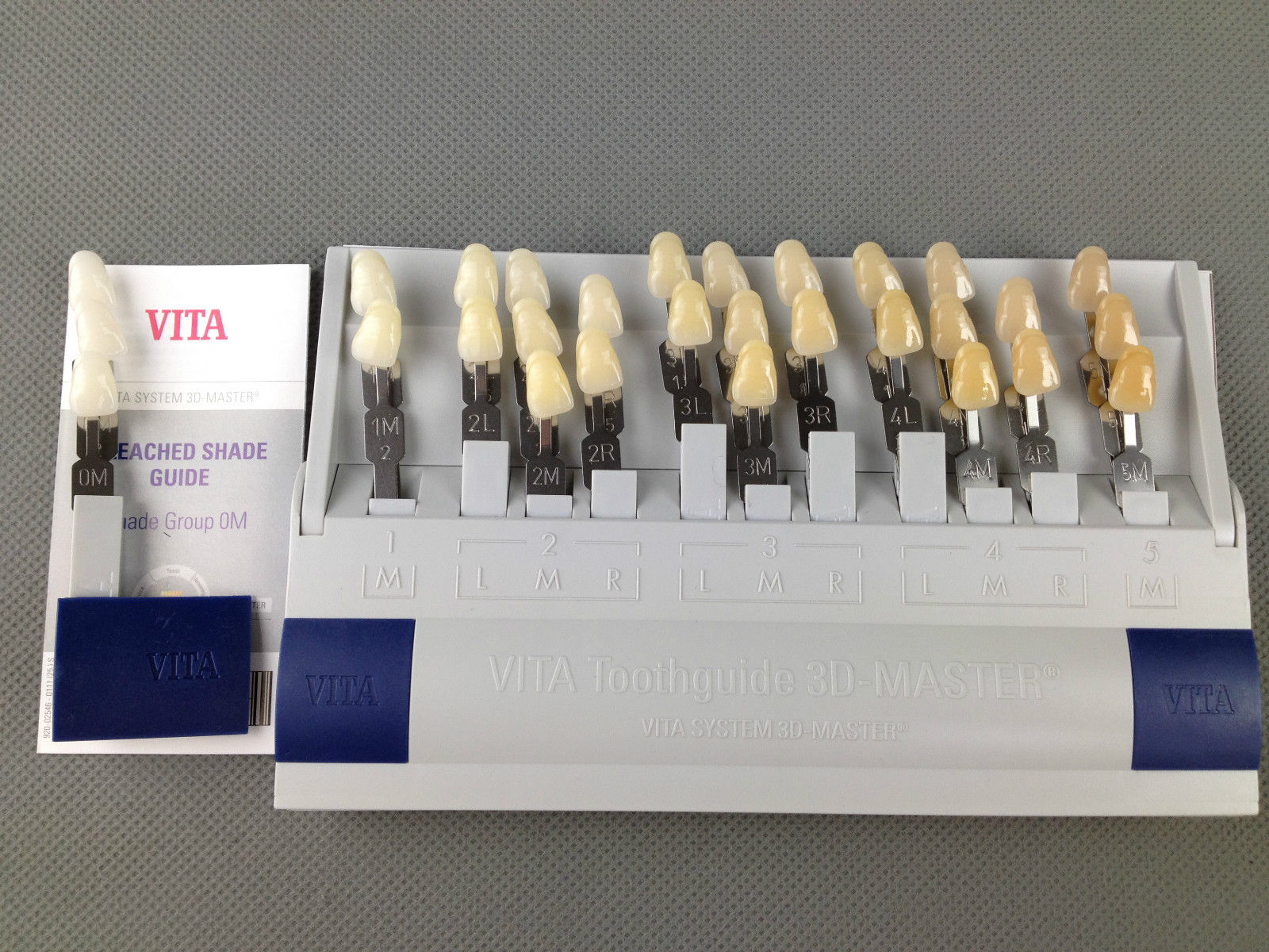 Guide De Teintes Dentaires VITA 3D Master 29 Couleurs Avec Nuances Blanchies - Résine, Pour Laboratoire Dentaire