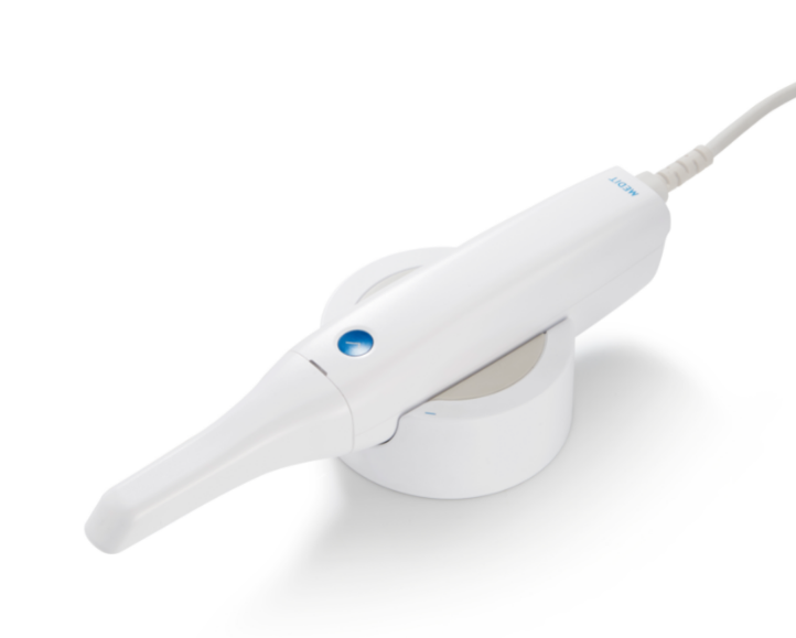 Medit i500 Intraoral scanner | DentaCarts | Dental Cart