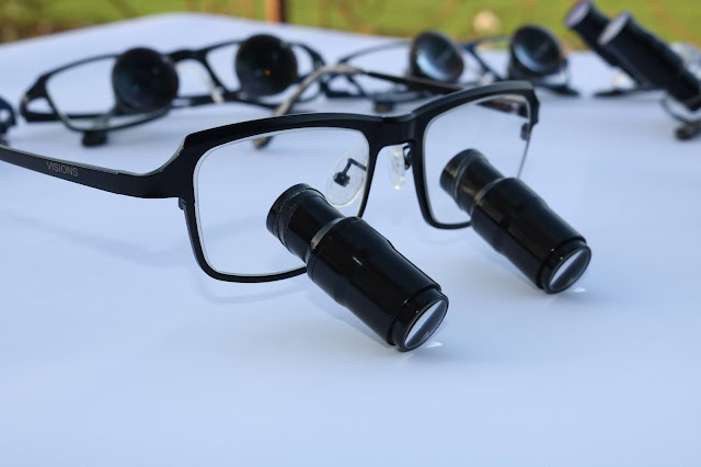 Dr Scope Custom Made Magnifying Loupes | DentaCarts | Dental Cart