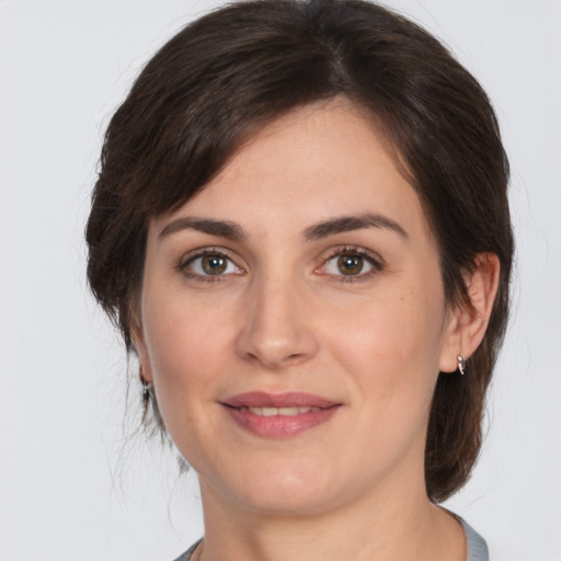 Елена Махина