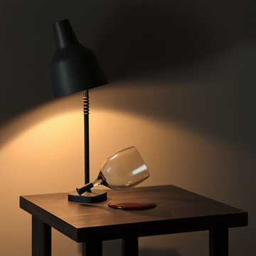 Обложка: Нелюбящий бокал