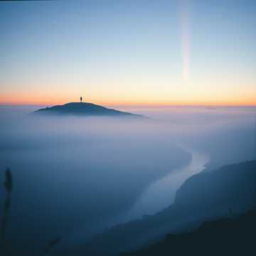 Обложка песни ИИ: Там, где не