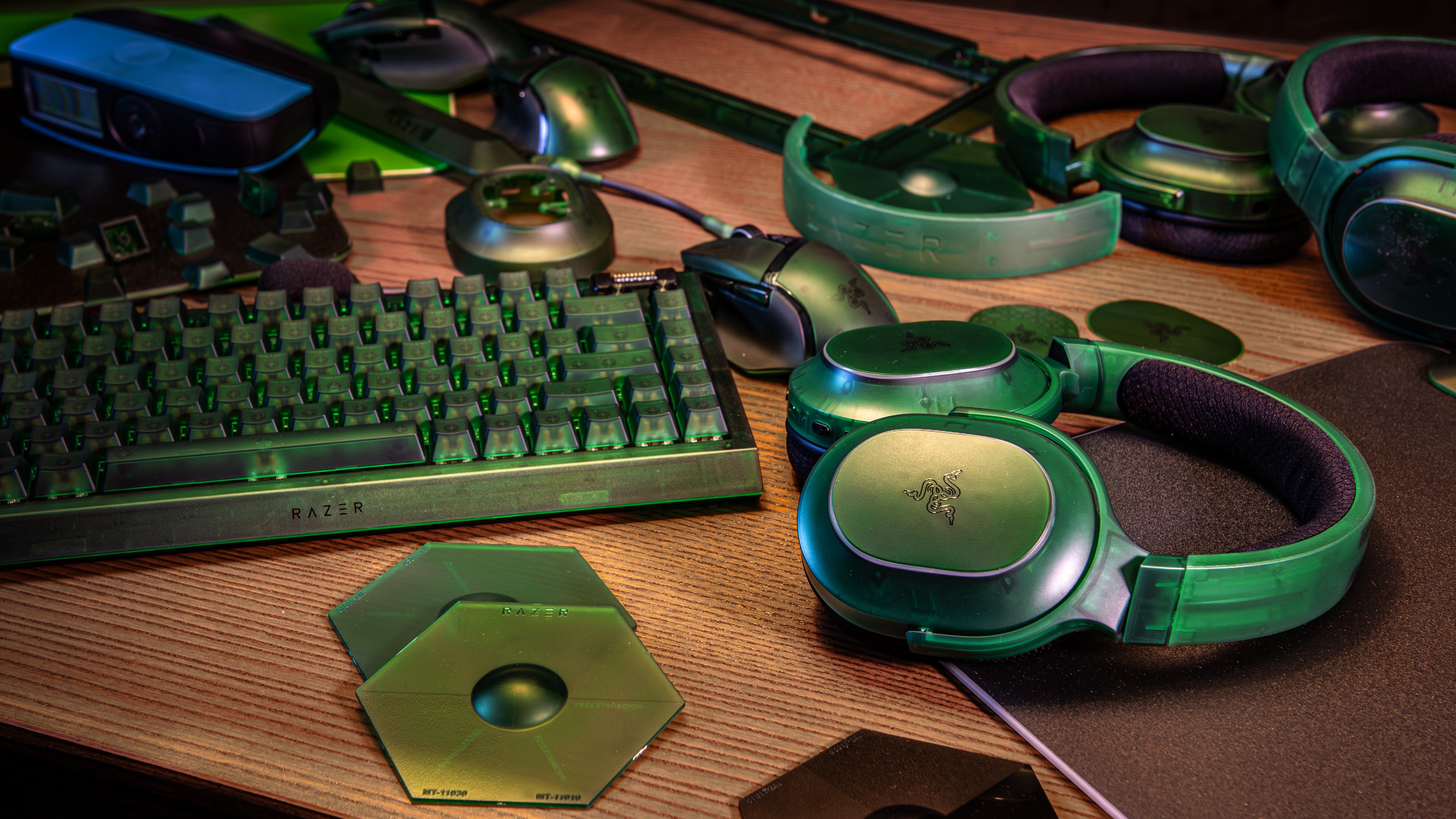 Коллекция Razer Phantom Green.