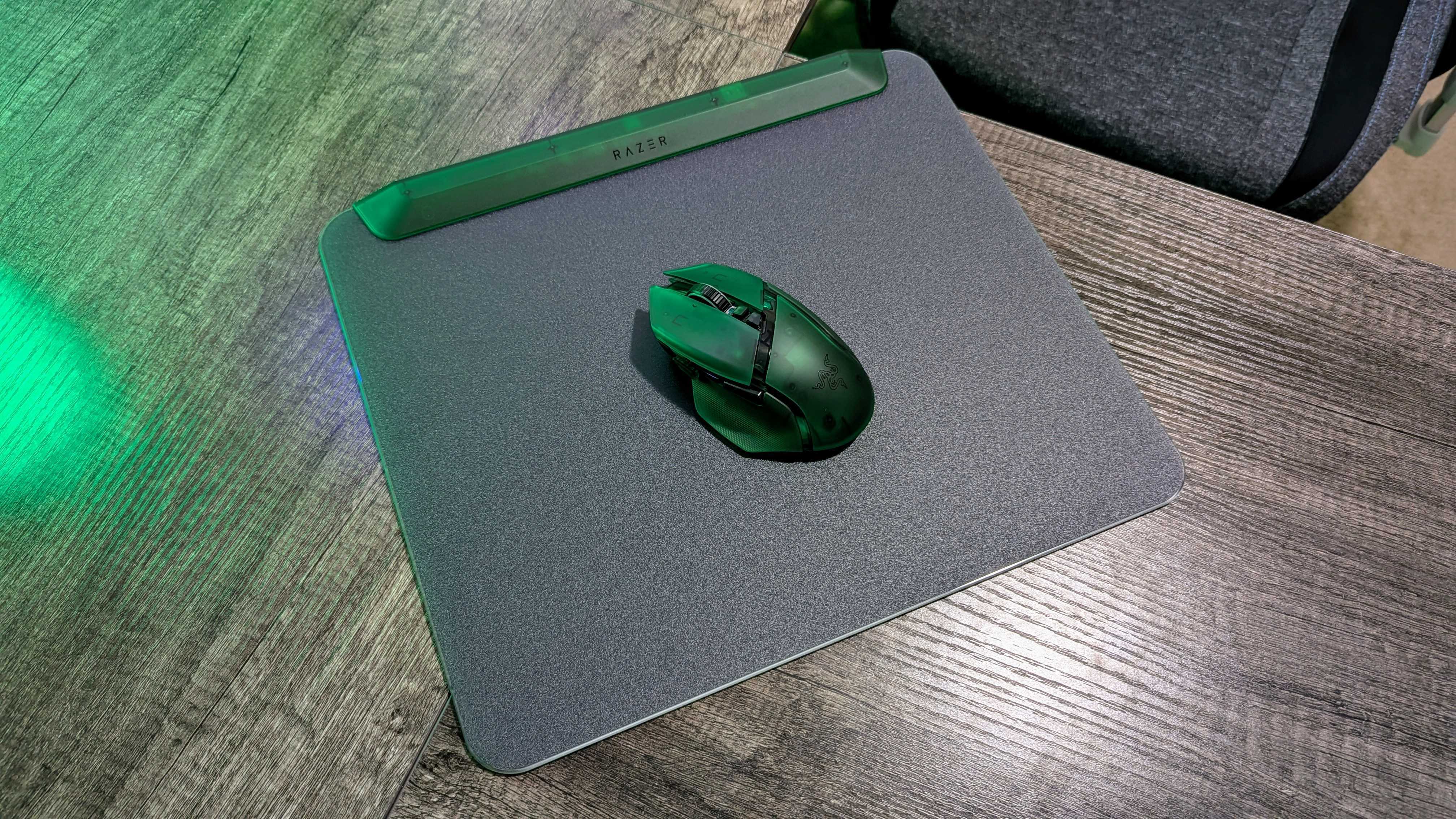 Коллекция Razer Phantom Green.