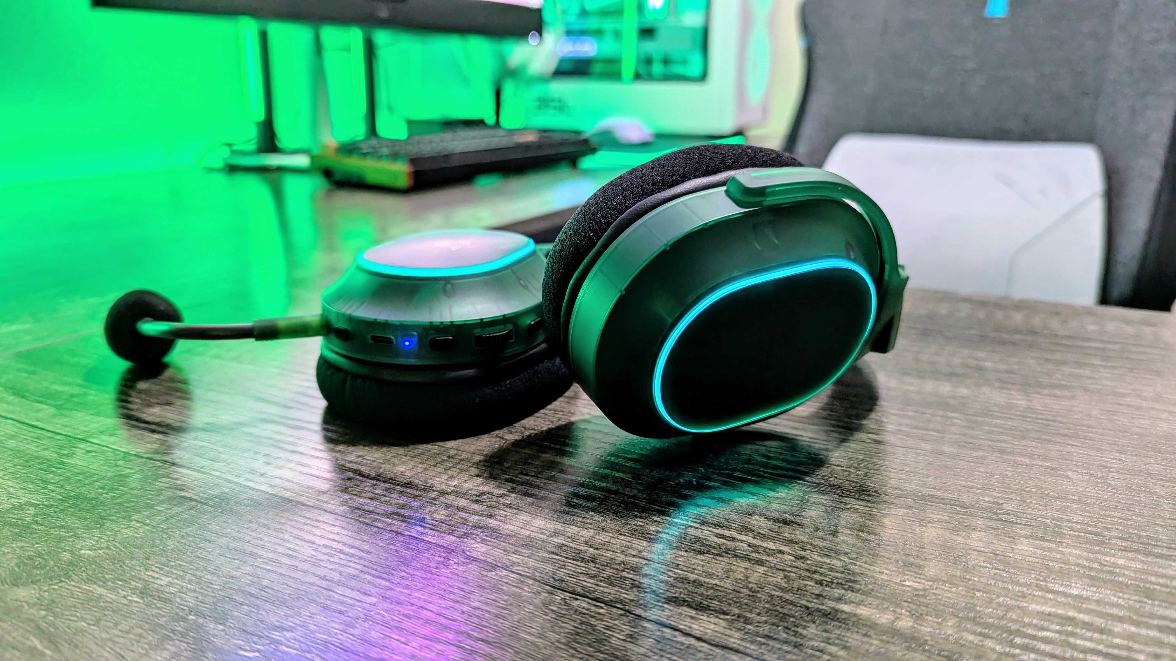 Коллекция Razer Phantom Green.