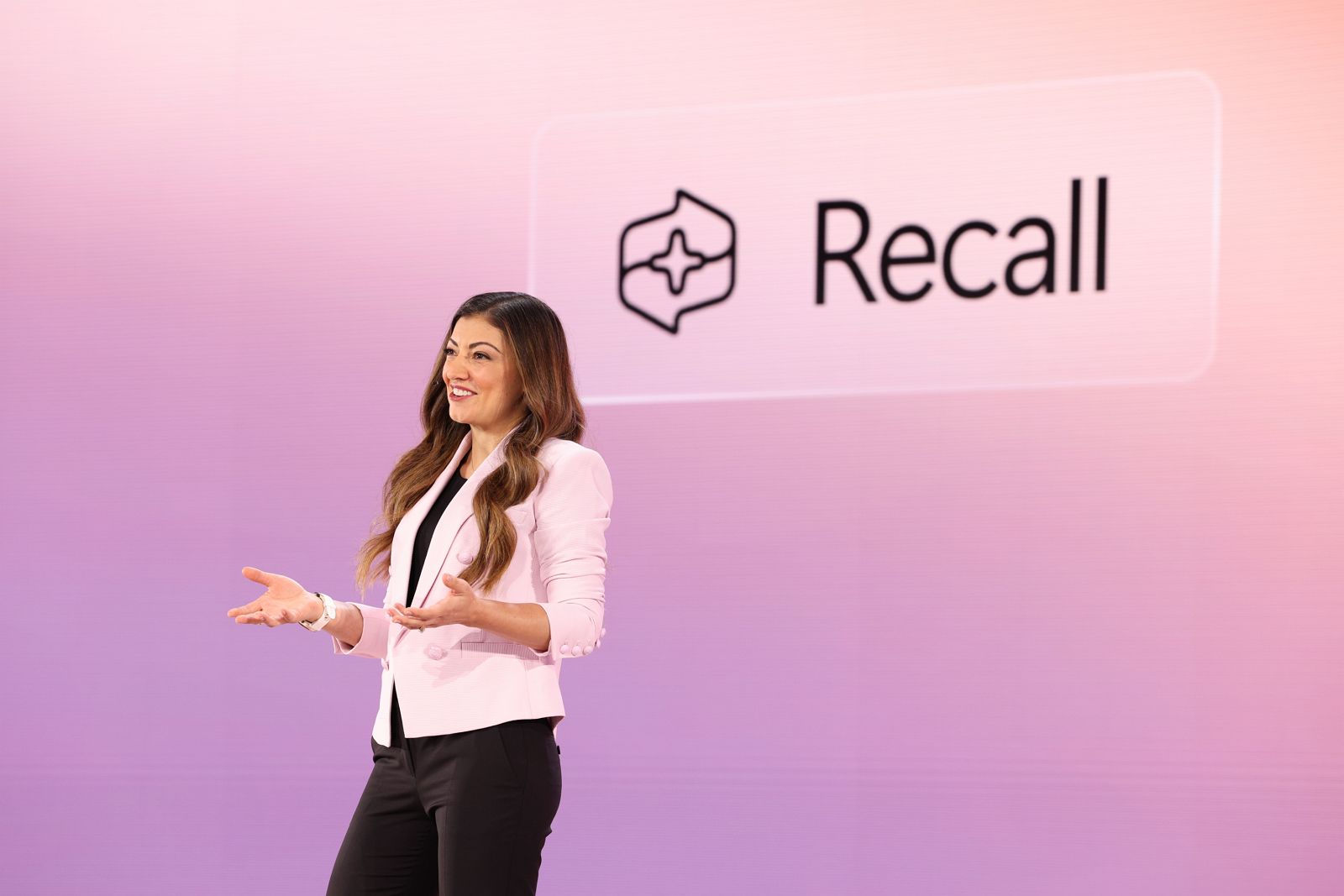 Recall logo and name