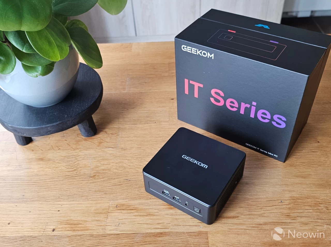 Изображение к статье: Мощный мини-ПК GEEKOM IT15 с Intel Core Ultra 9 за скромные деньги - Железо на MSReview.net