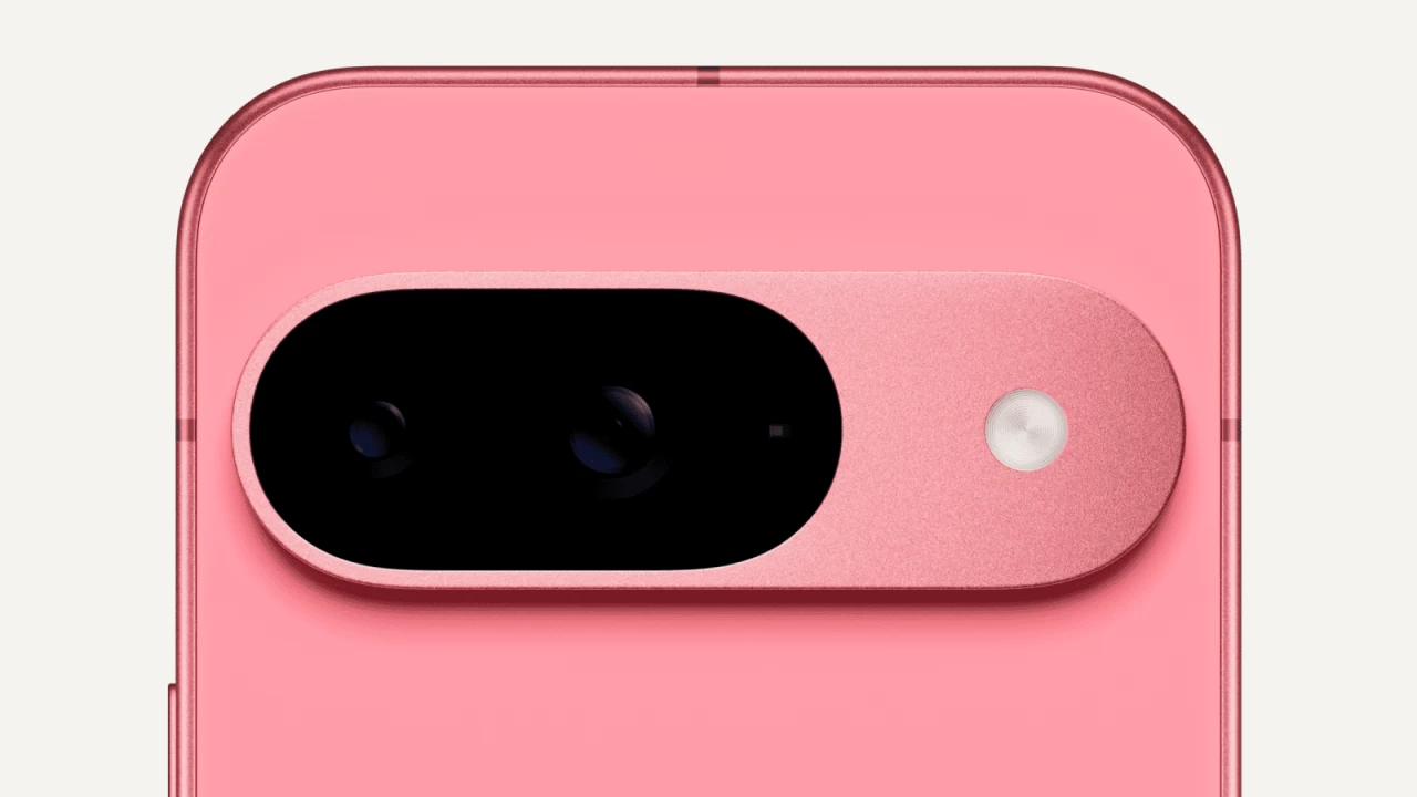 Google Pixel 10: первые изображения раскрывают дизайн и новую камеру