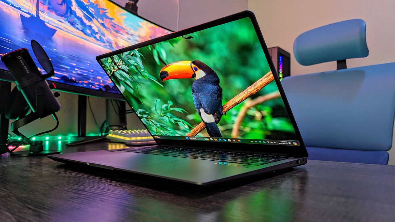 Отличная новость для студентов: Samsung Galaxy Book4 стал еще доступнее!