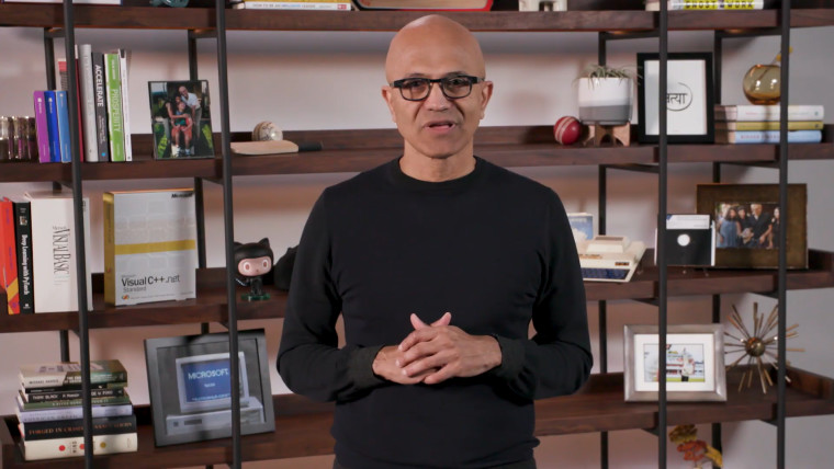 Microsoft смотрит в будущее: Сатья Наделла объясняет, как компания будет расти в эпоху ИИ