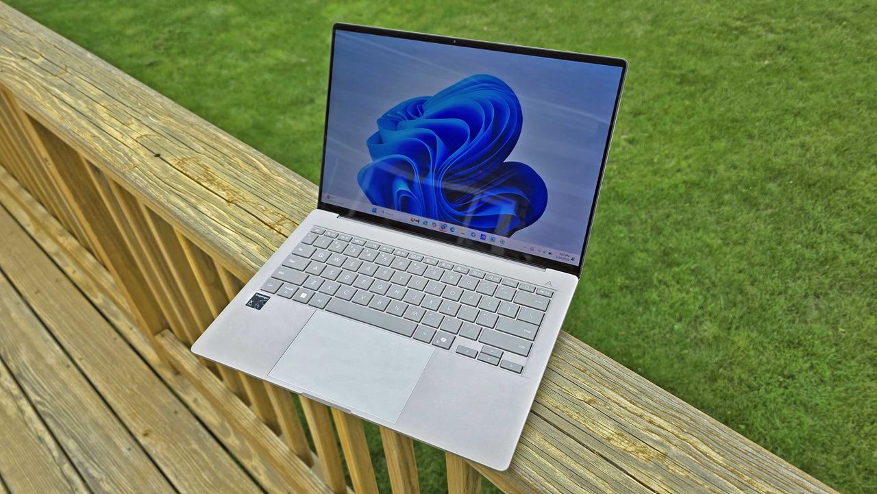 Этот недорогой ноутбук на Windows за 599 долларов меняет всё. И вот почему.
