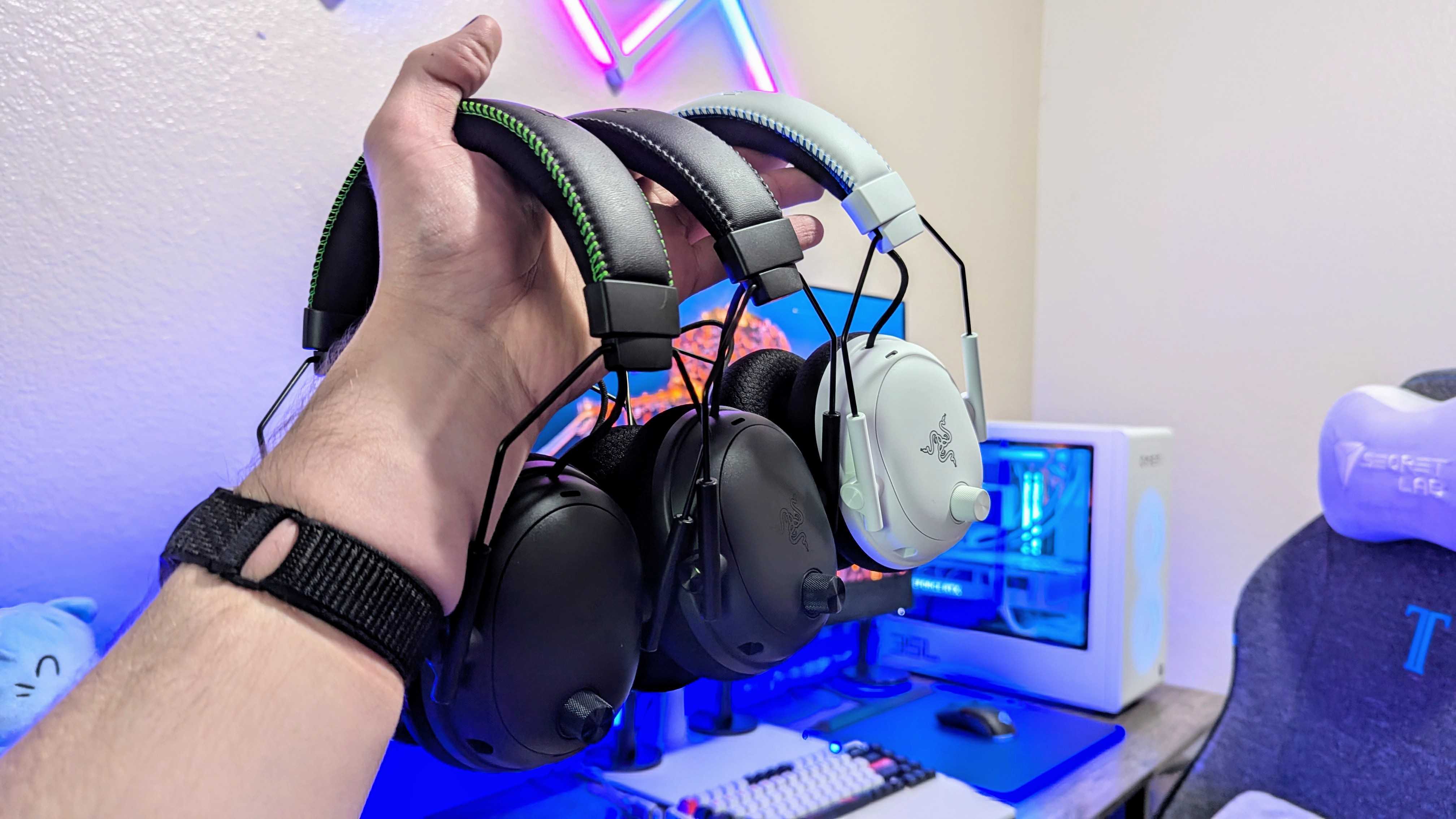 Изображение беспроводной игровой гарнитуры Razer BlackShark V3 Pro.
