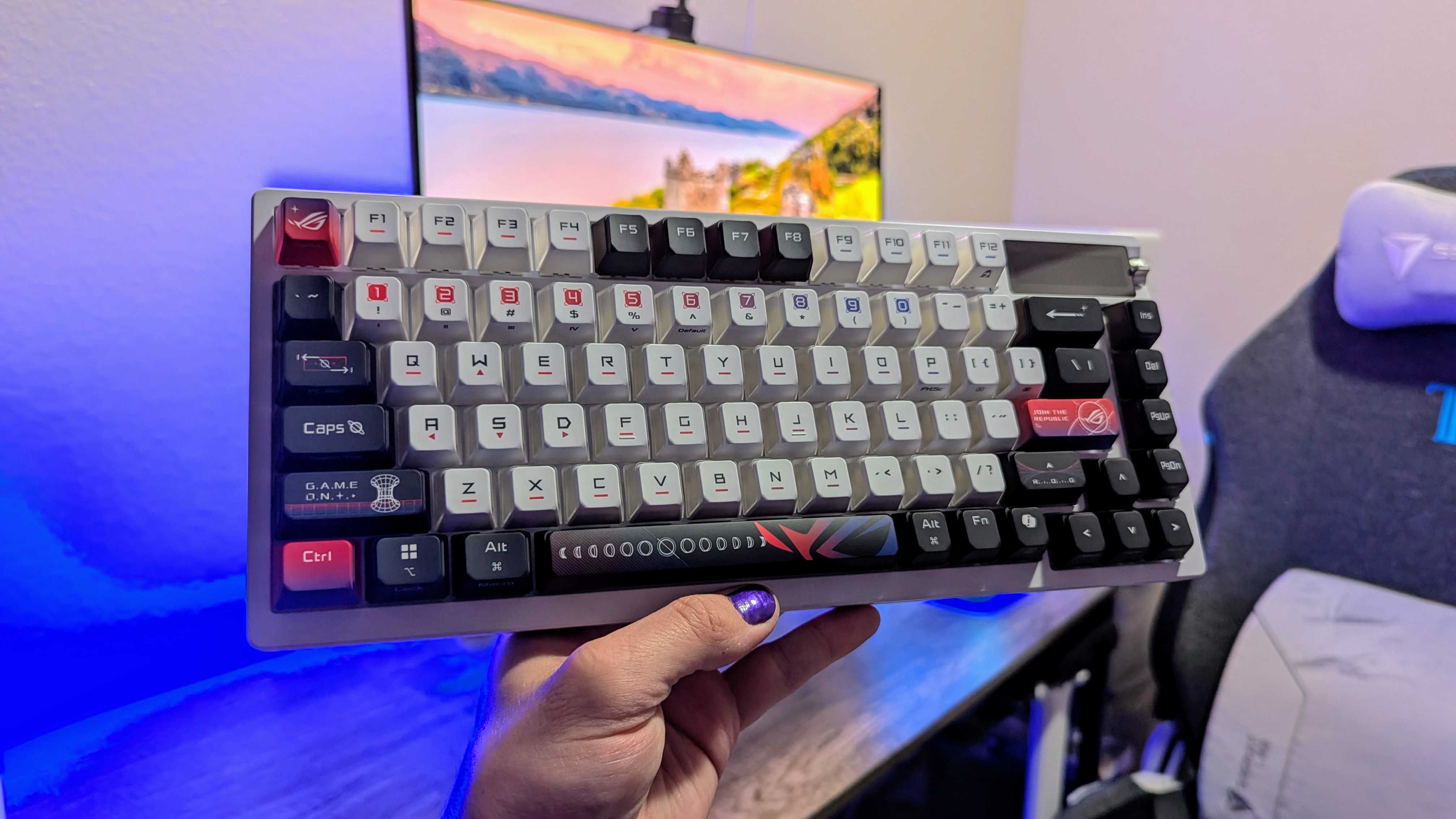 Изображение беспроводной игровой клавиатуры ASUS ROG Azoth X.