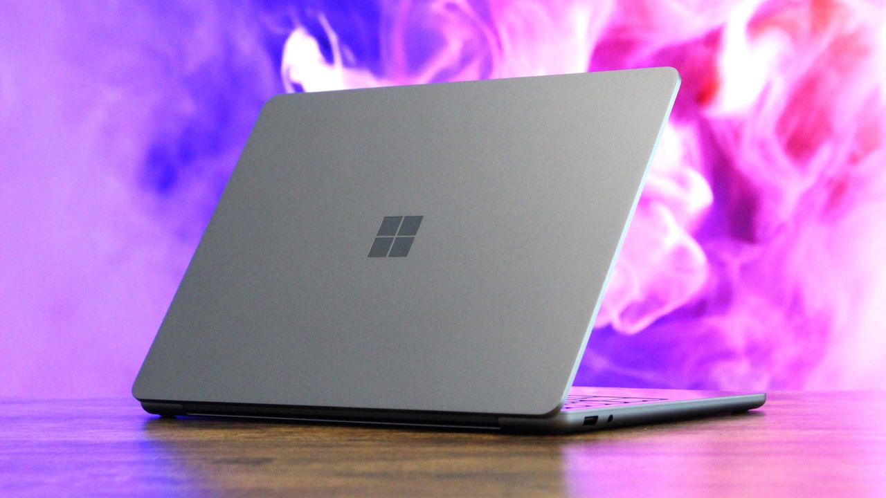 Готовимся к встрече с Surface Laptop 8: что ждать от нового флагмана Microsoft?