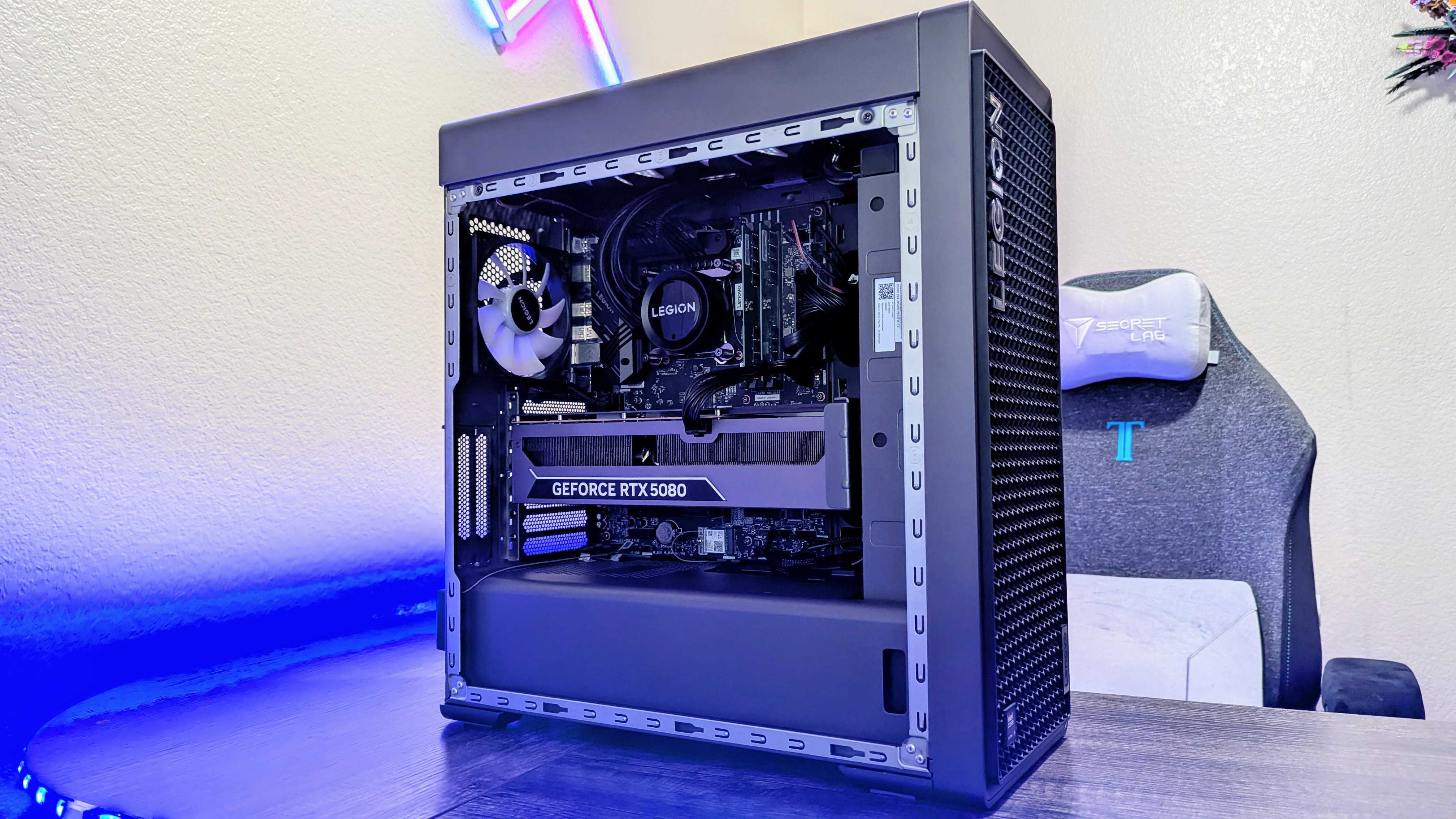 Lenovo Legion Tower 7i (Gen 10)
