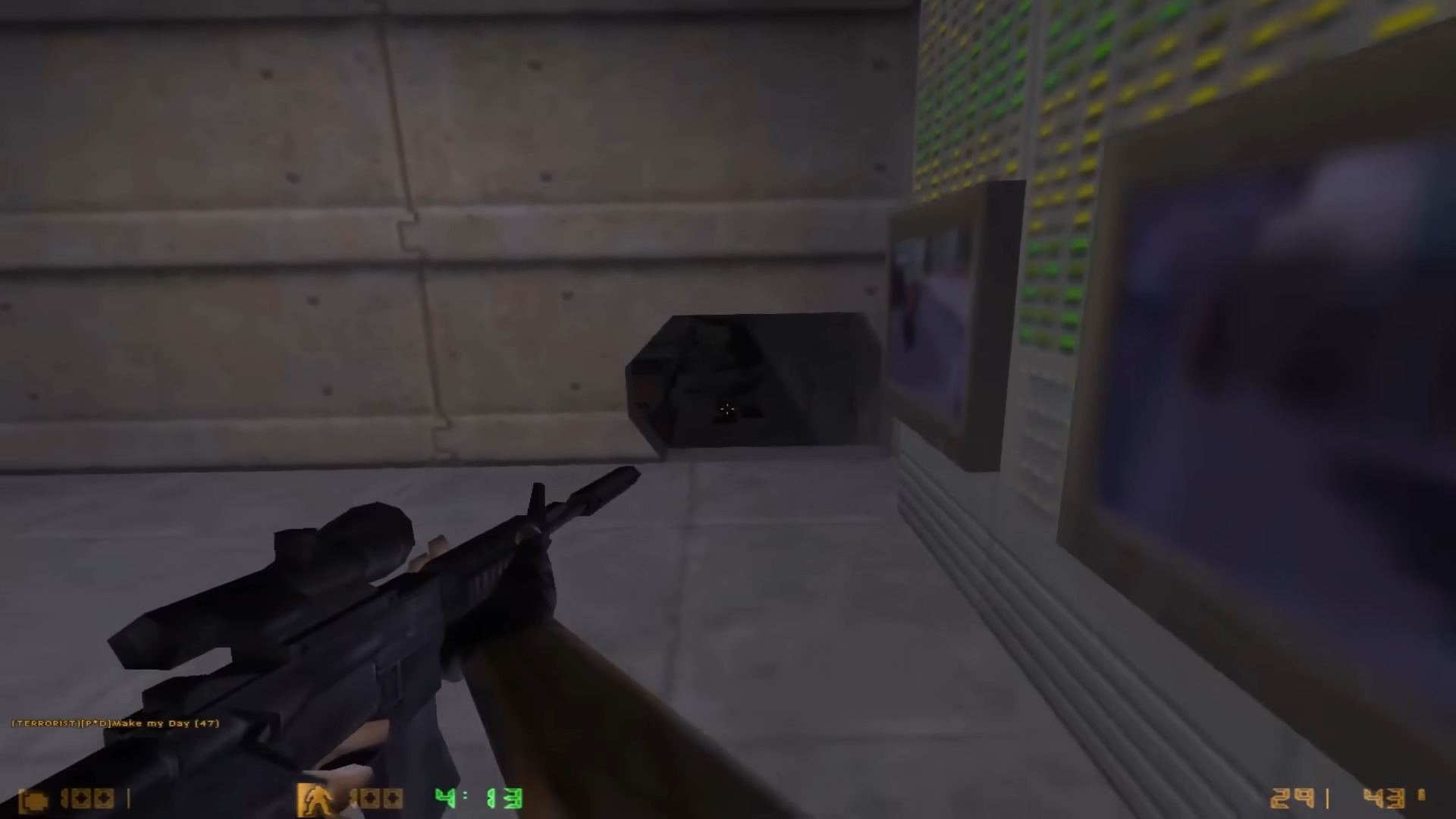 Скриншот, показывающий Counter-Strike в его первоначальном виде в качестве мода для Half Life